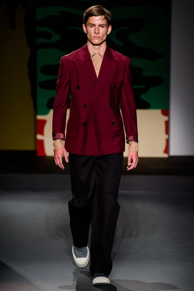 Look 34